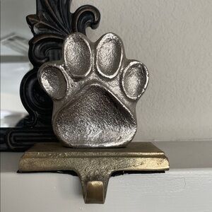 Silver Paw Print Wall Hook